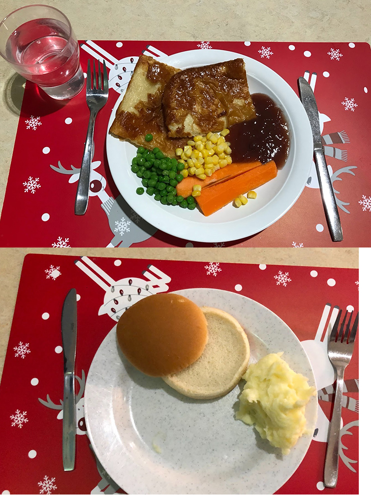 Två tallrikar med skolmat på.